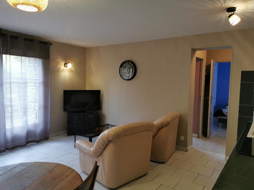 Bienvenue Chez Nous Apartment Ver-sur-Mer Exterior photo